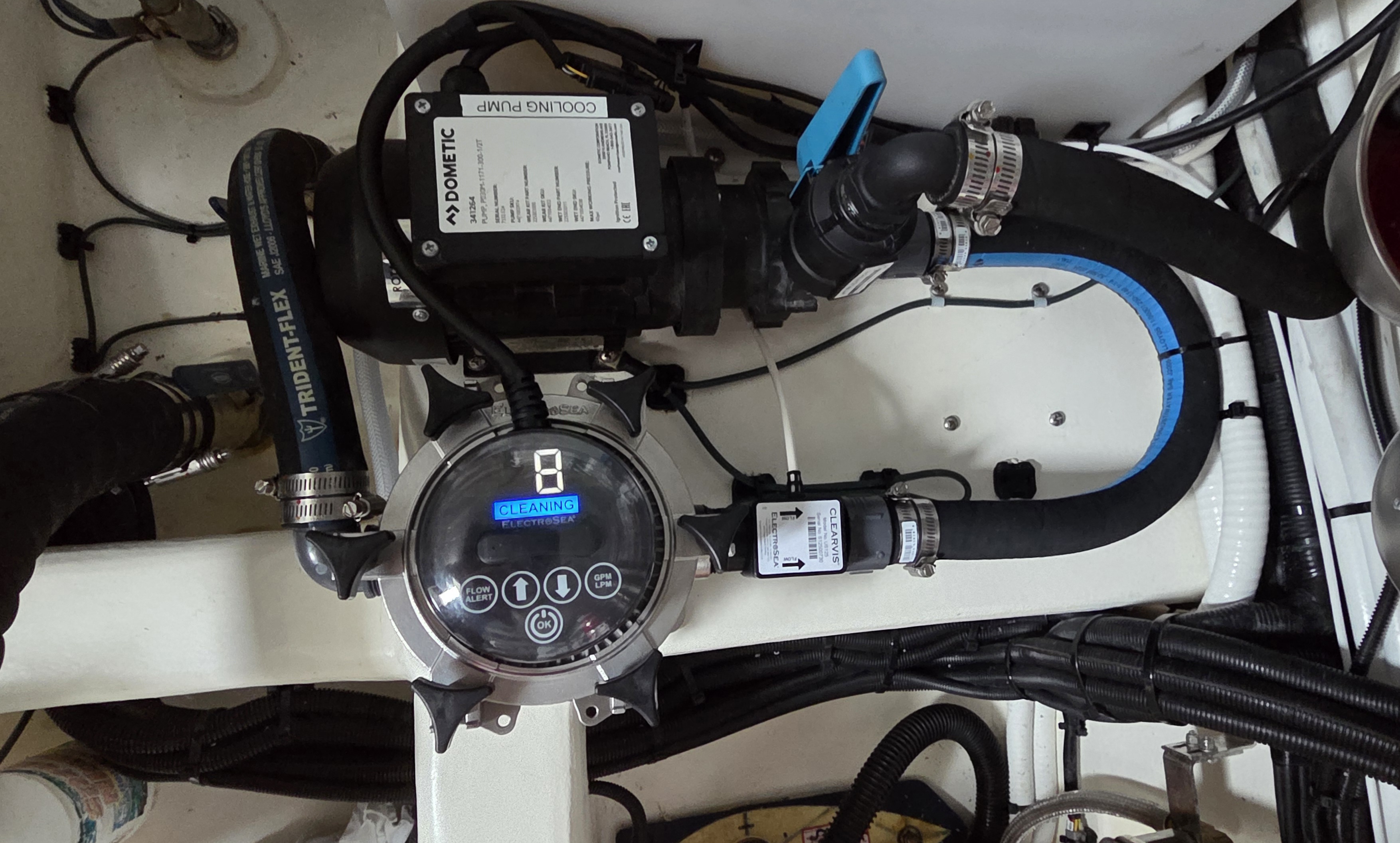 After: Electrosea ClearVis cleaning system with Dometic cooling pump